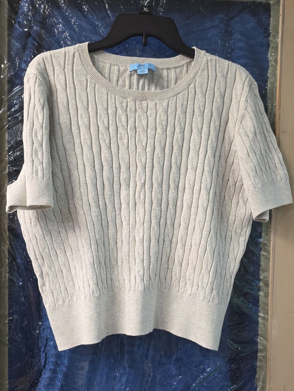 CeCe Light Gray Cable Knit Short Sleeve Crewneck Sweater
